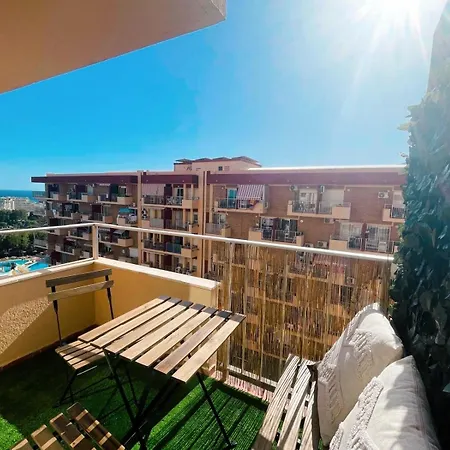 Bythewave Apartment *